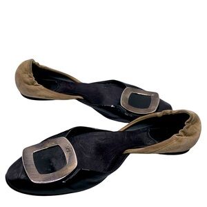 ROGER VIVIER Black Suede D’Orsay Flats